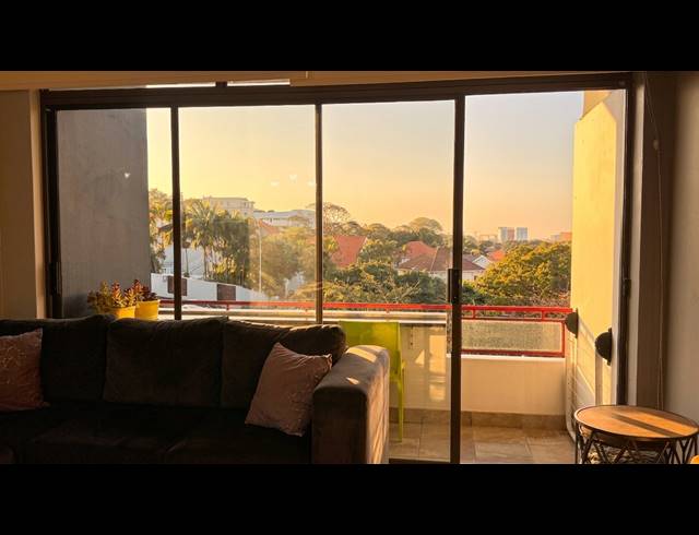 2 BEDROOM APARTMENT FOR SALE IN ESSENWOOD